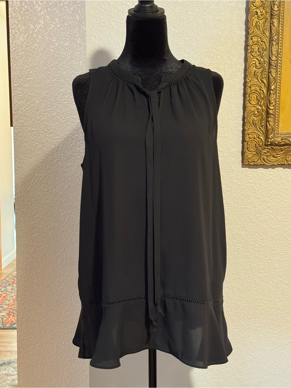Massimo Black Sleeveless Tie-Neck Ruffle Hem Camisole